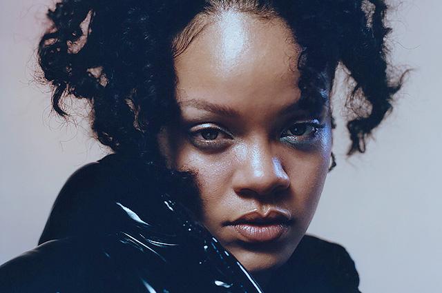 Rihanna 4 fərqli obrazda - fotolar 
