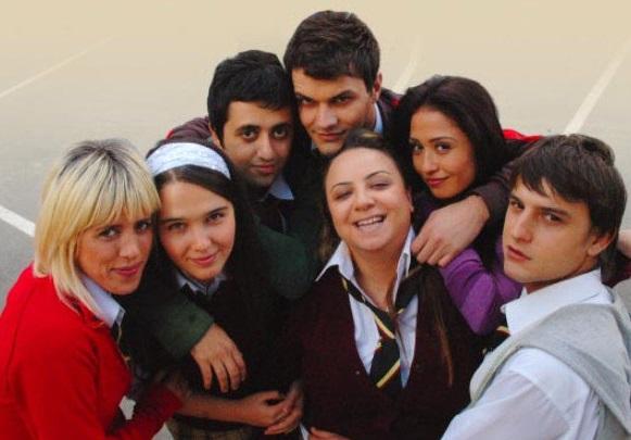 "Arka Sıradakiler"in aktyoru 10 il sonra - fotolar