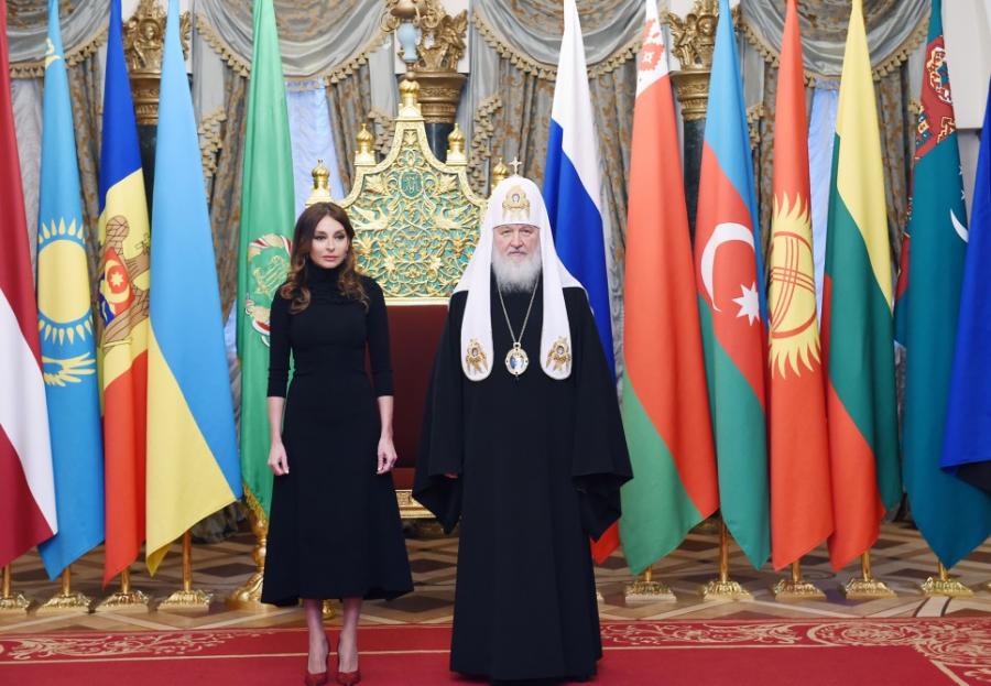Mehriban Əliyevaya ordeni təqdim olundu - fotolar 