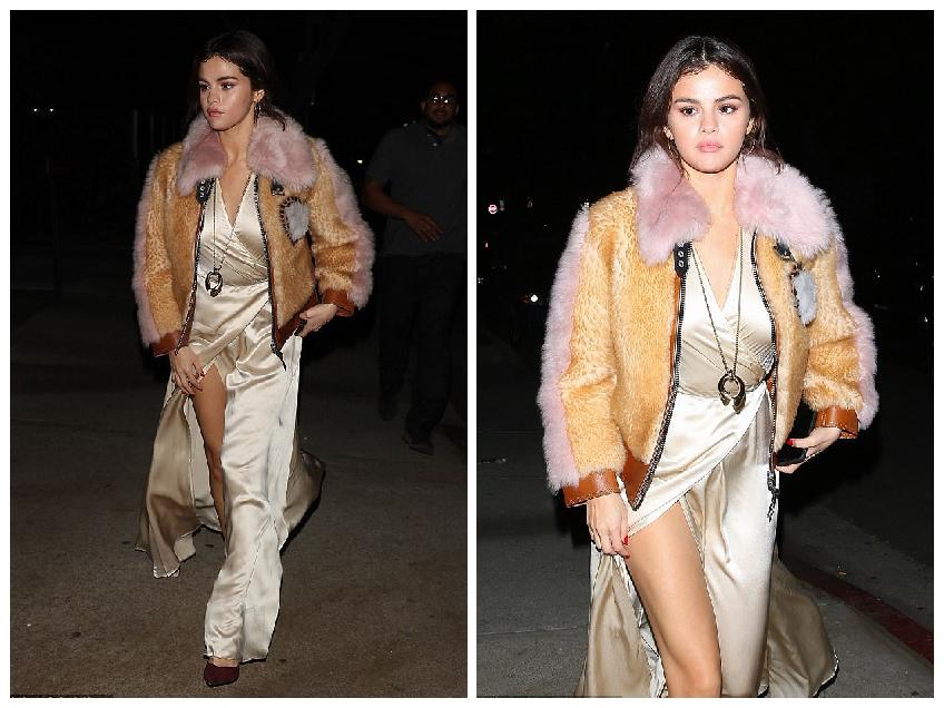 Selena Qomezin uzun yarıqlı ipək libası - fotolar 