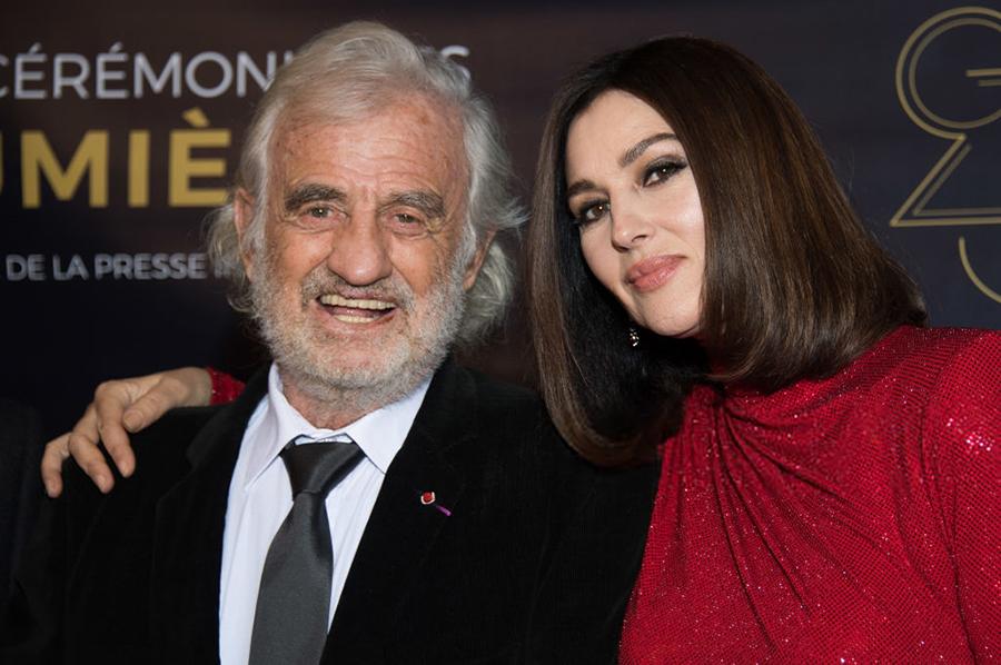 Monika Belluççi qırmızı libası ilə göz oxşadı - fotolar 
