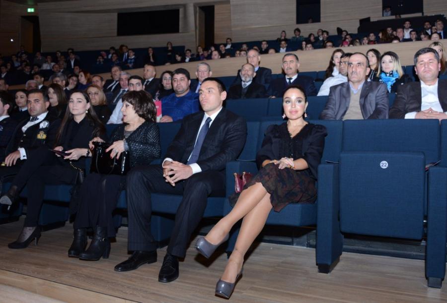 Leyla Əliyeva Xocalıya həsr olunmuş musiqi gecəsində - fotolar 