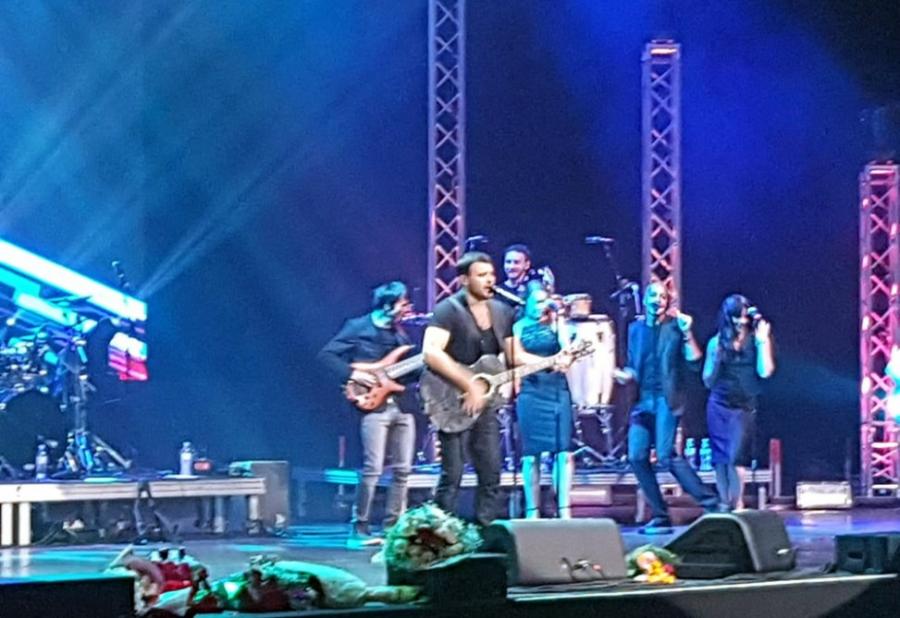 Emin  ilk dəfə Gürcüstanda konsert verdi 