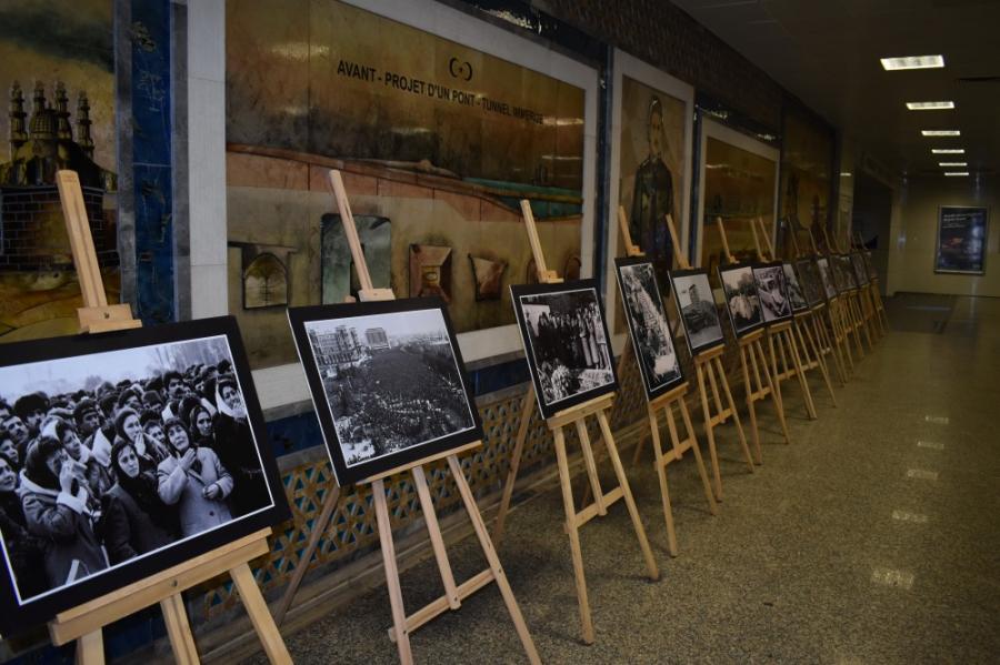 İstanbul metrosunda “Qanlı Yanvar” -  Fotolar
