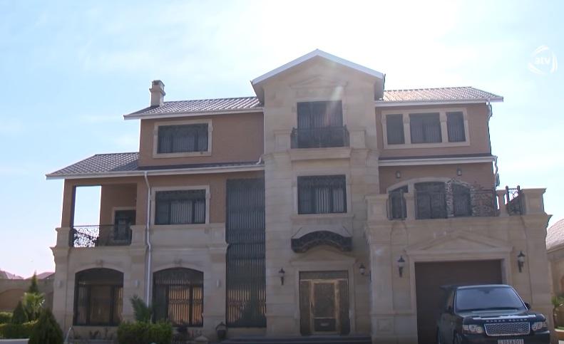 Ayaz Qasımovun dəbdəbəli evi - Fotolar