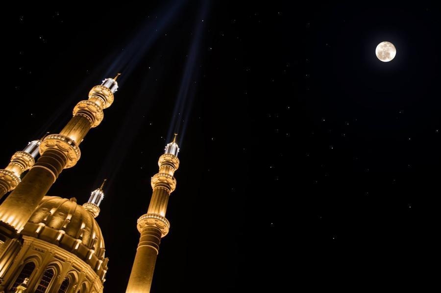 Ramazan ayının 18-ci gününün duası -  İmsak və iftar vaxtı