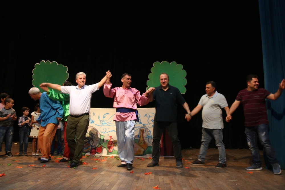 Lənkəran Dövlət Dram Teatrı İranda