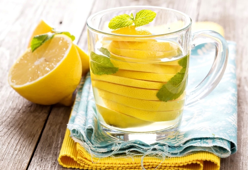 Limonlu suyun möcüzəvi faydaları