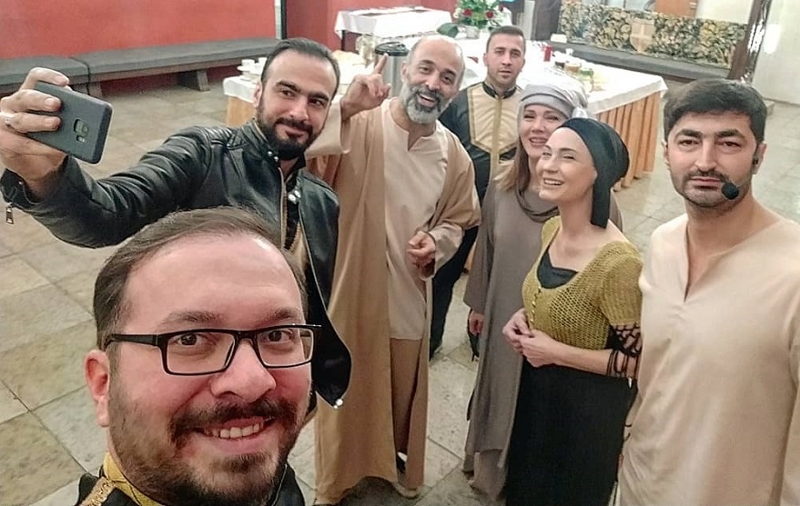 Estoniyaya yollandılar - Fotolar