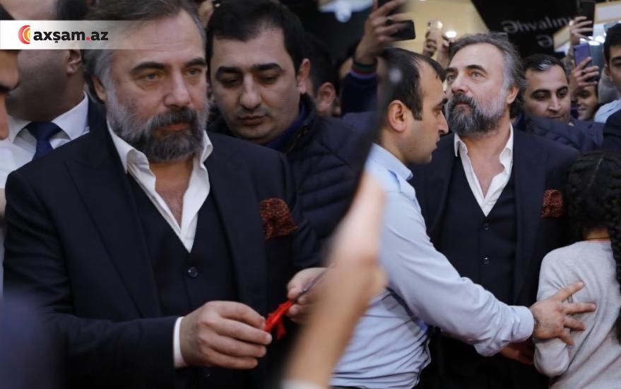 Oktay Kaynarca Bakıda izdihamın arasında qaldı - Video + Fotolar