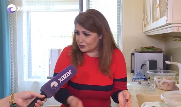 "Qaynaqsız, saçı uzun, təbii kirpikli, qoçaq gəlin istəyirəm" -  Könül Kərimova