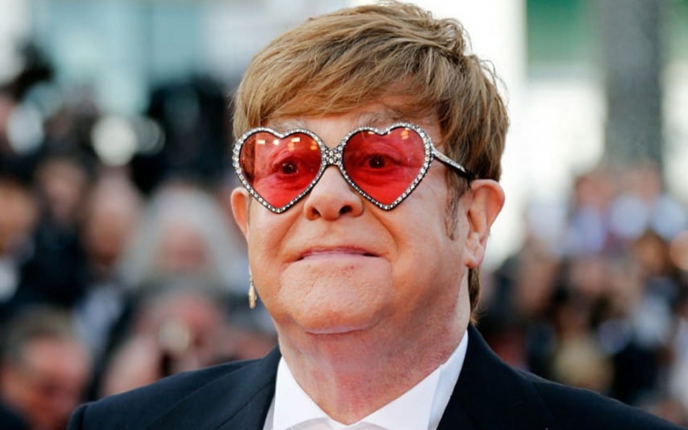 Elton Con 60 milyon ziyana düşdü
