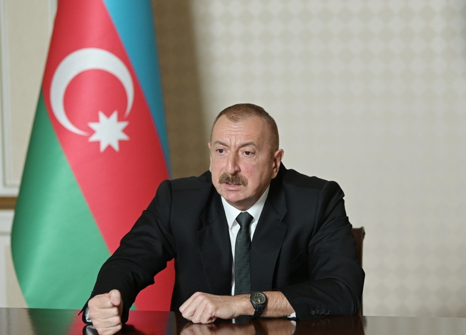 İlham Əliyevin sədrliyi ilə iclas keçirildi -  Fotolar