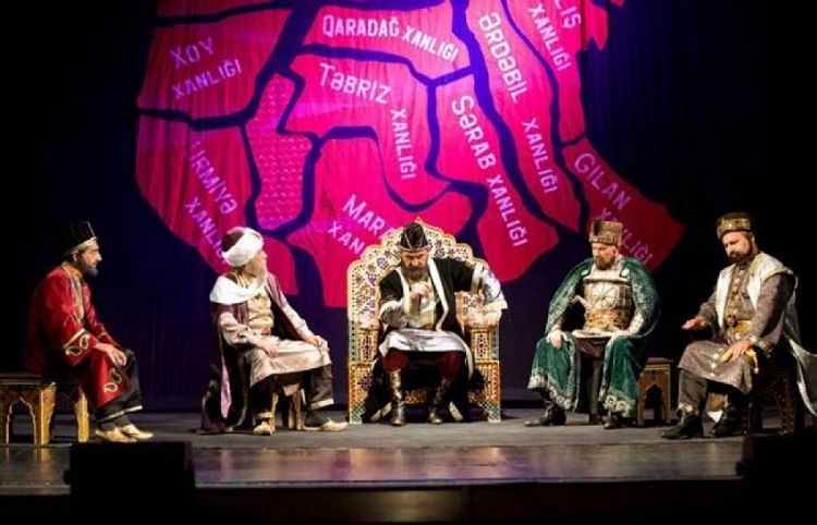 Milli Dram Teatrı mövsümə yekun vurub
