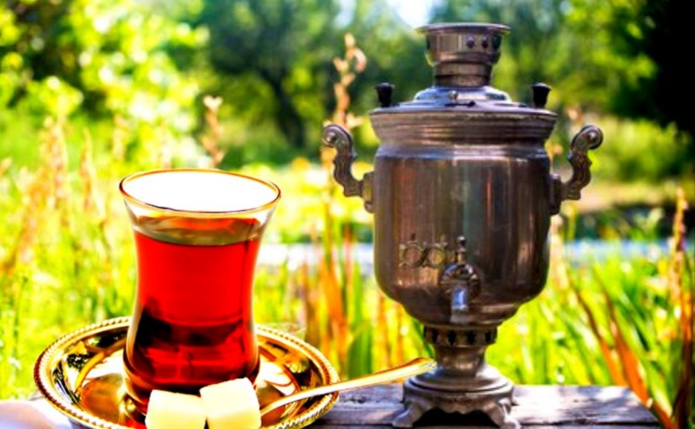 Samovar çayı içmək istədi, xəstəxanalıq oldu