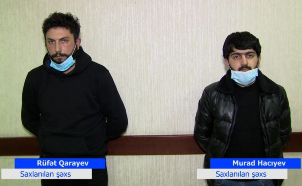 "Tik-Tok"da canlı yayımda qəlyan çəkənlər həbs olundu
