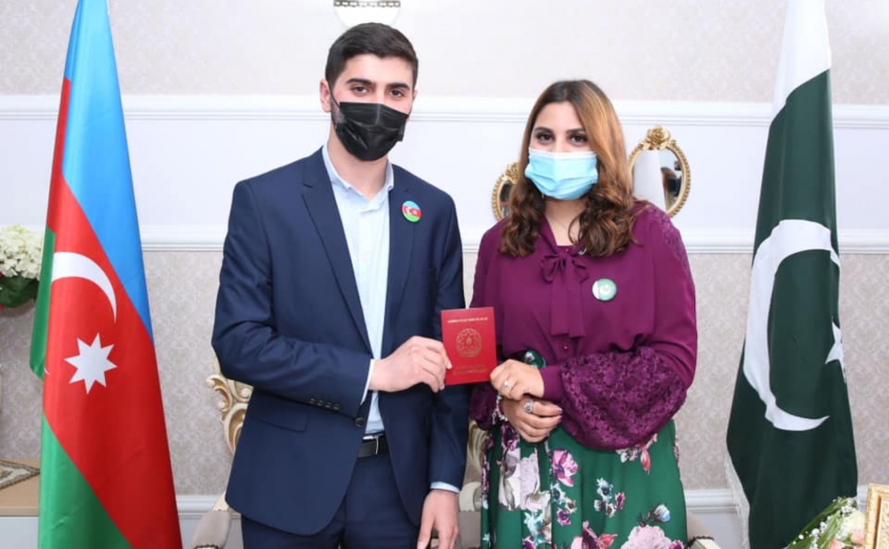 Azərbaycanlı oğlan pakistanlı qızla evləndi - Fotolar