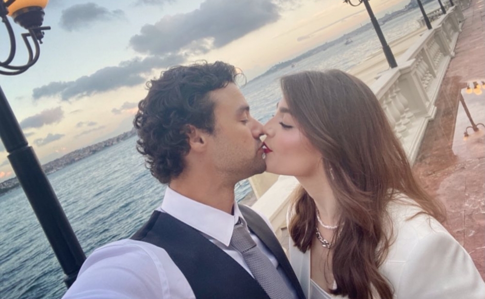 Van Dammın oğlu nikahından yeni fotolar paylaşdı