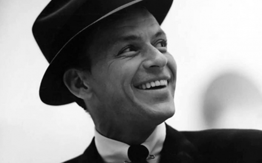 Frenk Sinatranın malikanəsi 4,25 milyon dollara satılır - Fotolar