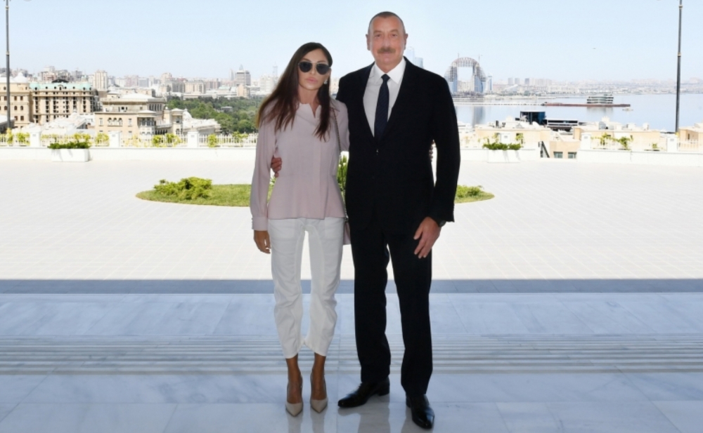 Prezident və xanımı “Gülüstan” sarayında - Fotolar