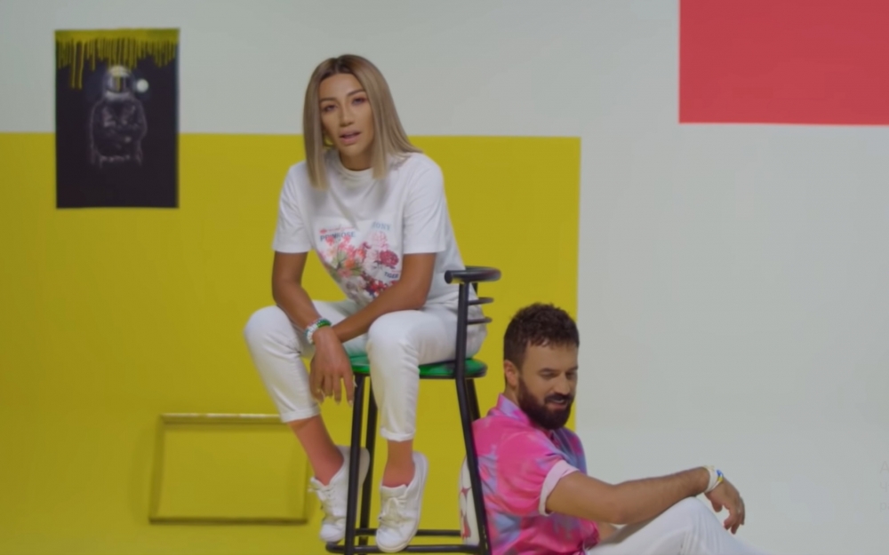 Röya Zamiqlə "Neylərsən?" dedi - Video