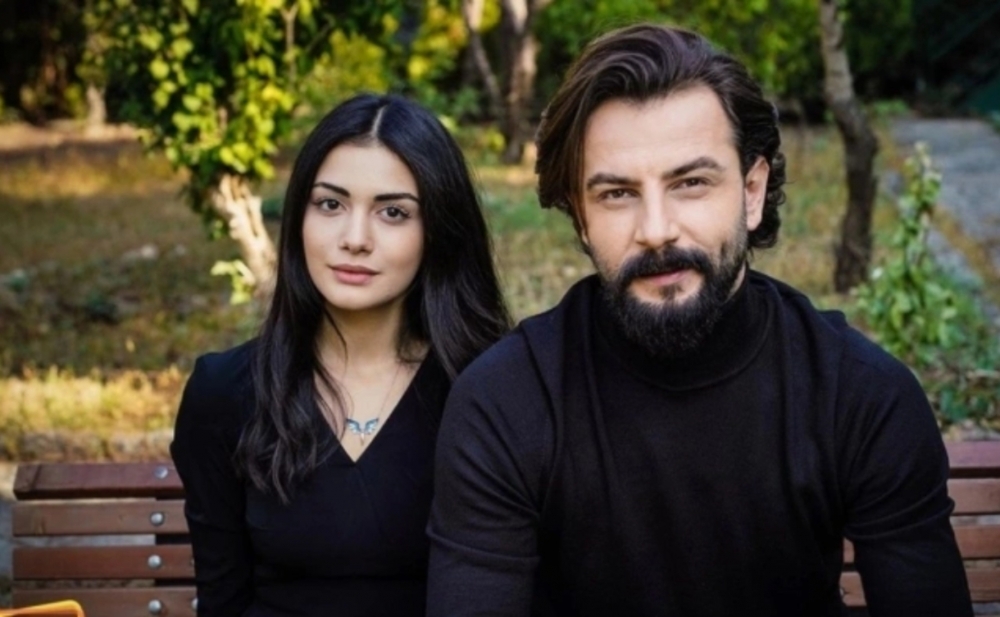 Məşhur cütlük yenidən barışdı