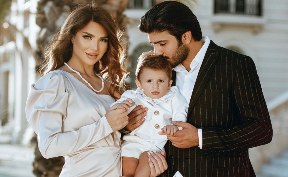 Məşhur cütlüyün oğlu 1 yaşında - Fotosessiya
