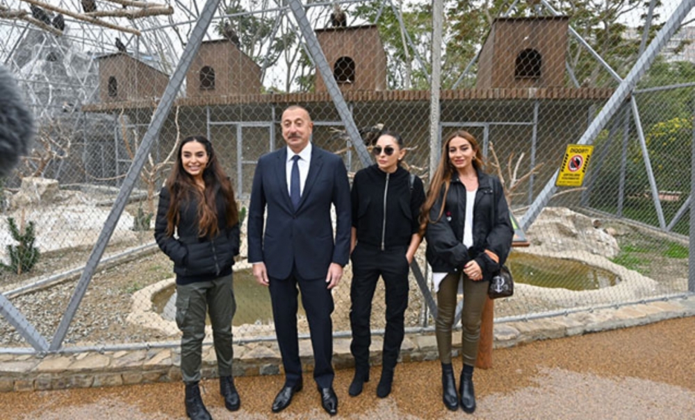 Prezidentlə ailəsi zooparkın açılışında - Fotolar