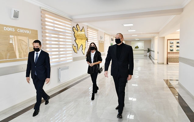Prezident və xanımı açılışda - Fotolar