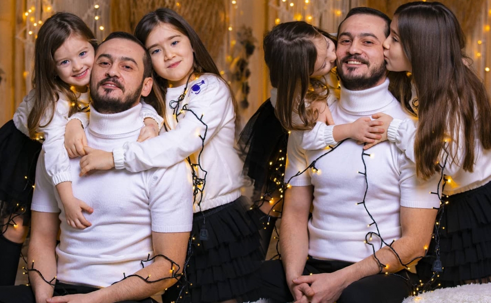 Emilin qızları ilə Yeni il - Fotosessiyası