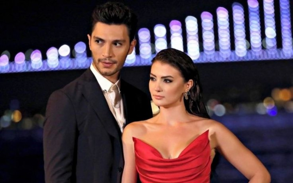 "Aşk mantık intikam"dan ayrılır - Foto
