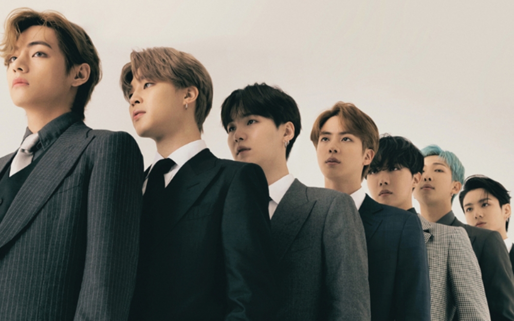 "BTS"in solisti əməliyyat olundu - Foto