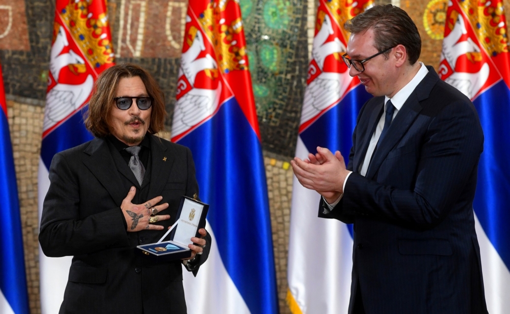 Conni Depp qızıl medalı belə aldı - Fotolar