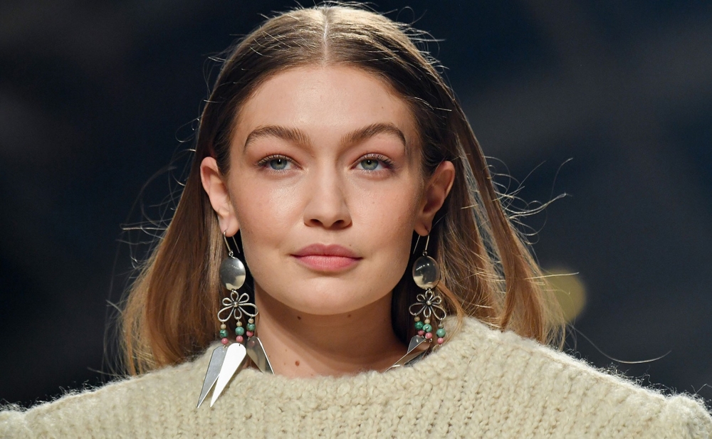 "Əllərinizi Ukraynadan və Fələstindən çəkin" - Cici Hadid