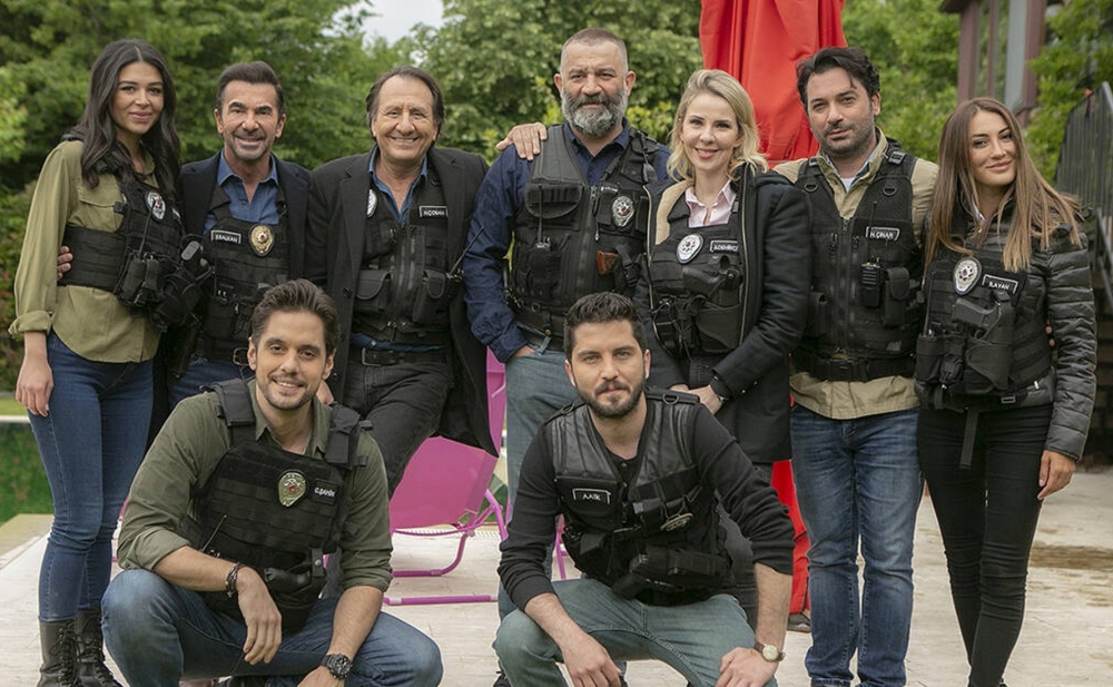 “Arka Sokaklar”da yeni aktrisa - Foto