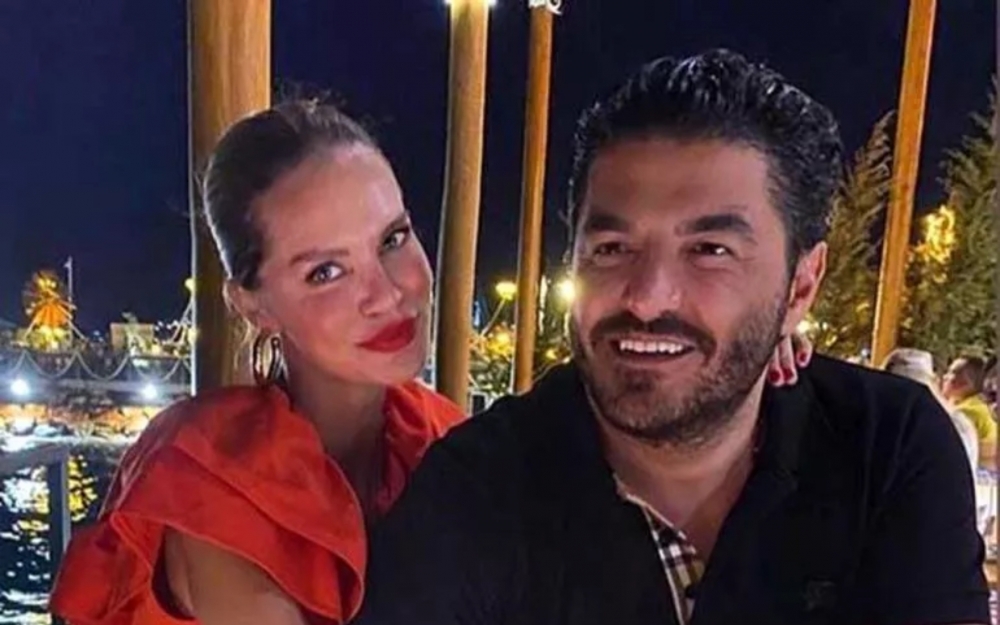 Ebru Şallıdan boşanma iddialarına cavab - Foto