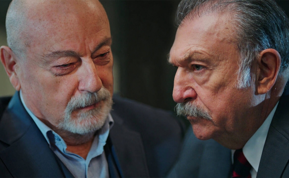 "Camdaki kız"ın aktyoru yeni serialda - Foto