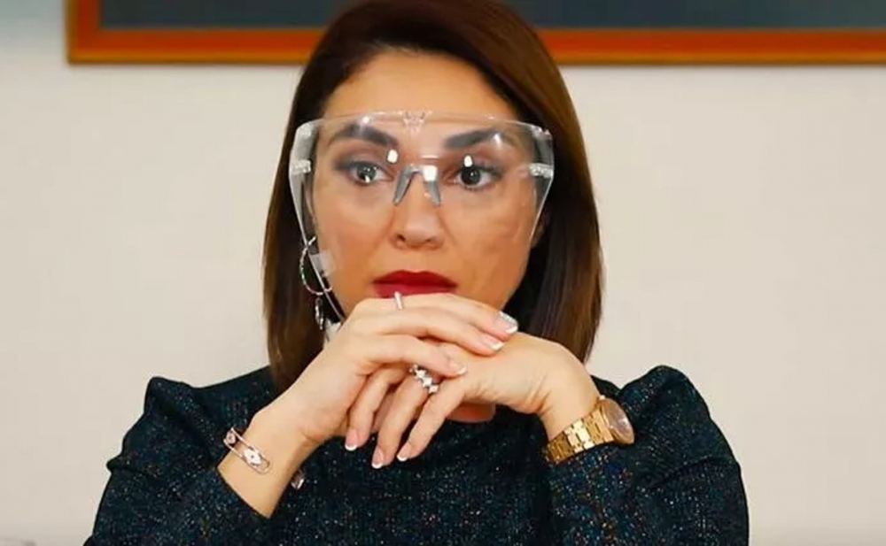 Zuhal Topal bu görüntüyə görə 32 min tələb edir