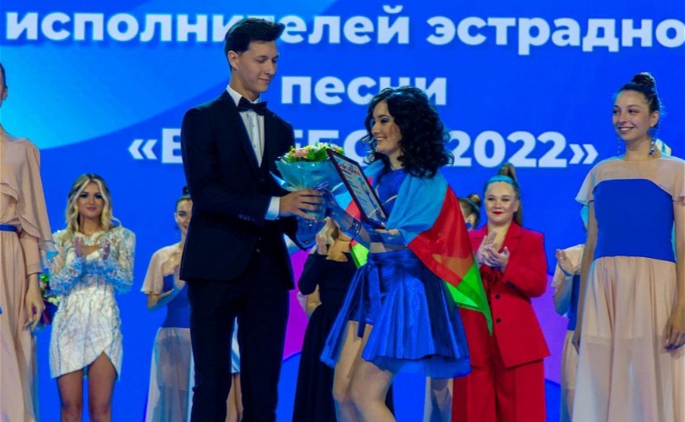 Səbinə "Slavyan bazarı"ndan mükafatla qayıdır