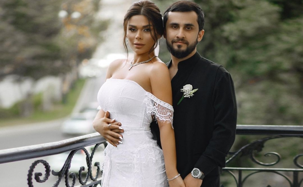 "Aysunun evliliyi oyun idi"