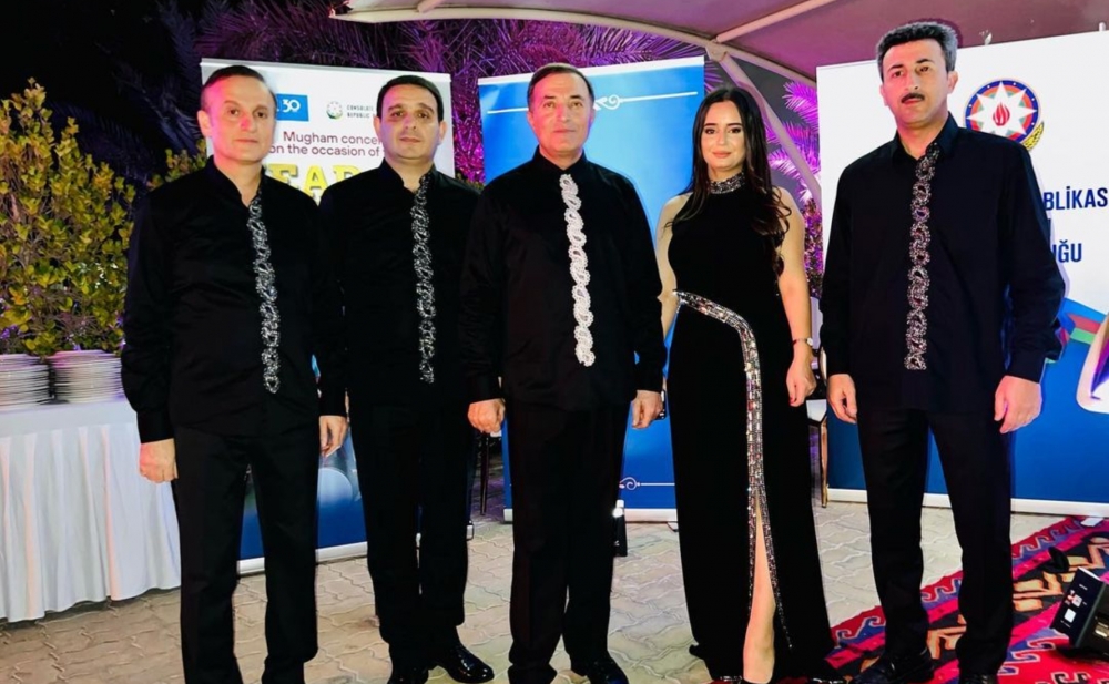 Zəfər Günü ilə bağlı Dubayda konsert verdilər - Fotolar