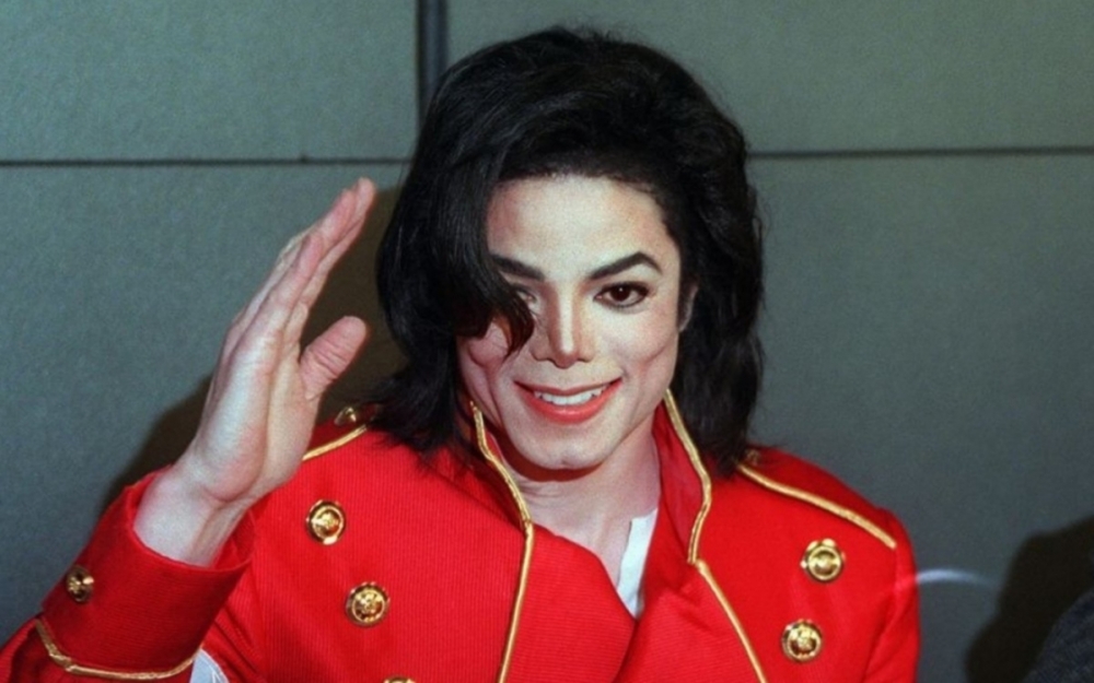 Maykl Ceksonun əşyalarını oğurlayıb, hərracda satmaq istədi