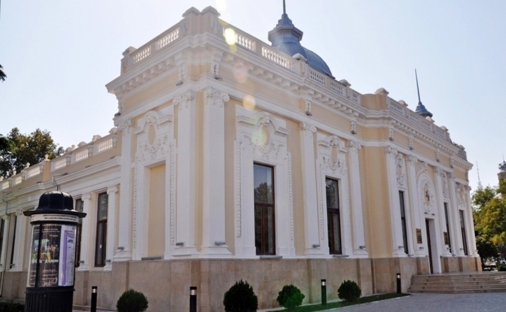 Kukla Teatrının direktoru nazirliyin yoxlamasından narazıdır