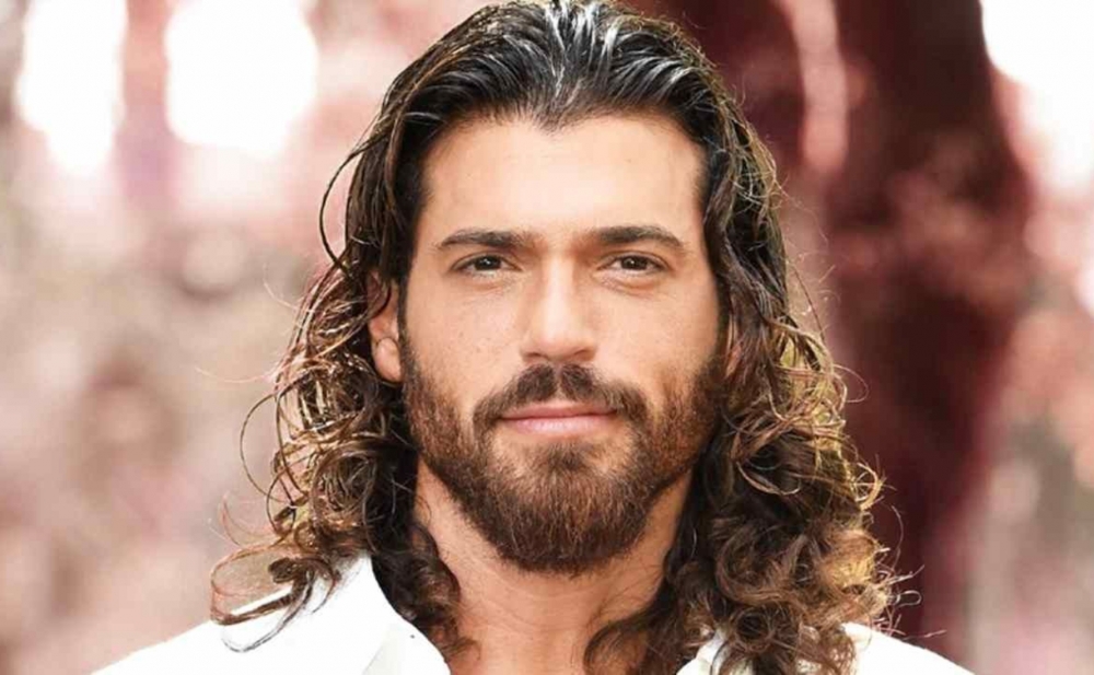Can Yaman siyahıda 1-ci oldu
