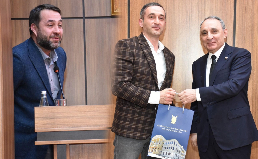 Baş Prokuror “Əqrəb mövsümü”nün heyətini təltif etdi - Fotolar