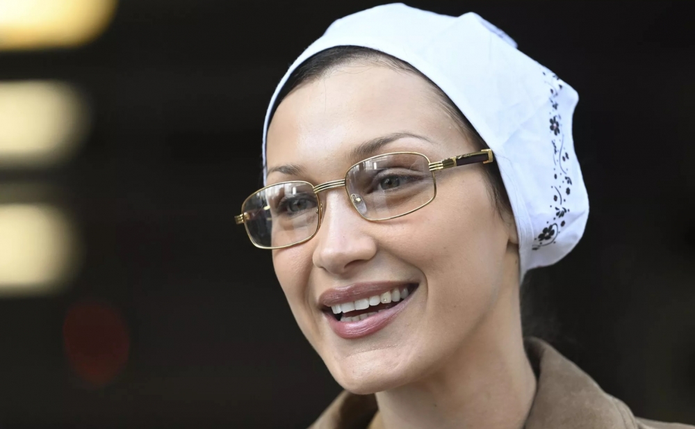 Bella Hadid Türkiyə üçün yardım göndərdi - Fotolar