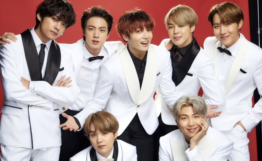 "BTS"in daha bir üzvü əsgərliyə gedir - Foto