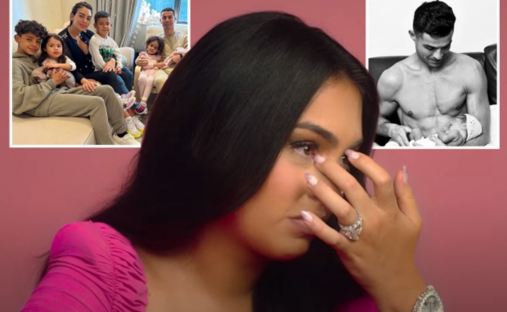 Corcina ilk dəfə ölən oğlundan danışıb ağladı - Video