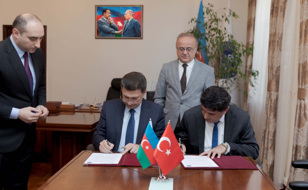 ATU ilə Iğdır unviersiteti arasında əməkdaşlıq memorandum imzalanıb