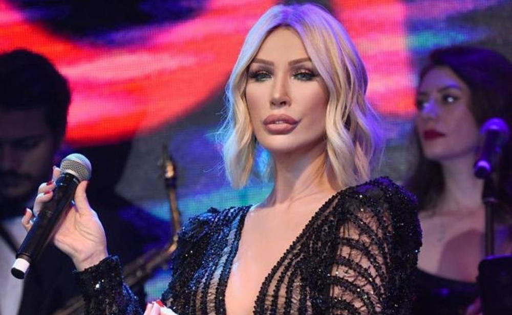Seda Sayan yenidən estetik etdirdi - Foto